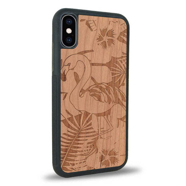 Coque iPhone XS - Le Flamant Rose - Coque en bois