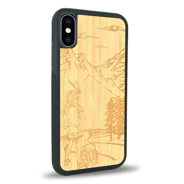 Coque iPhone XS - L'Exploratrice - Coque en bois