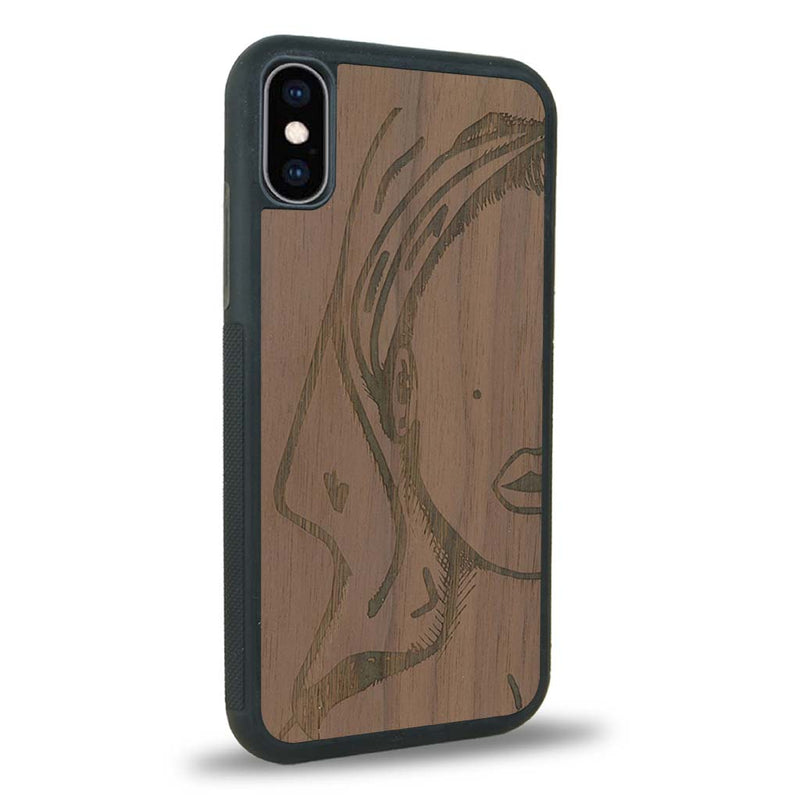 Coque iPhone XS Max - Au féminin - Coque en bois