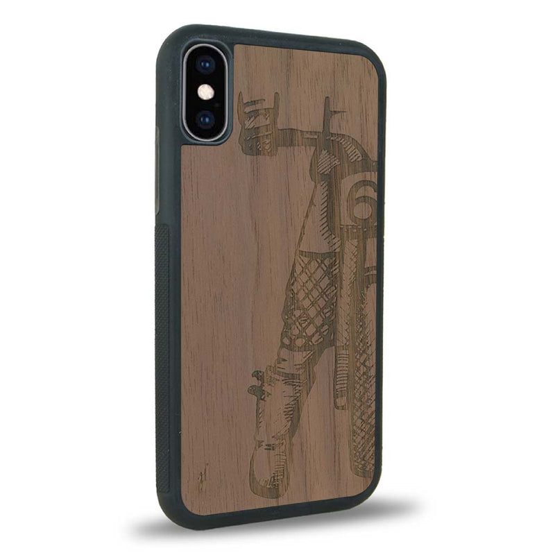 Coque iPhone XS - On The Road - Coque en bois