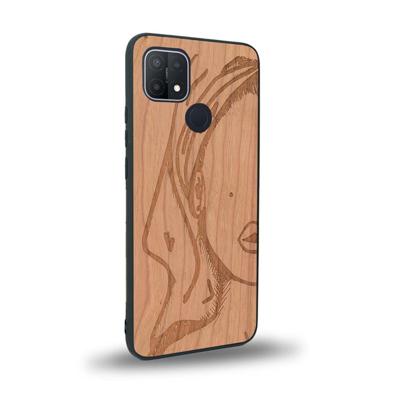 Coque de protection en bois véritable fabriquée en France pour Oppo A15 représentant une silhouette féminine épurée de type line art en collaboration avec l'artiste Maud Dabs