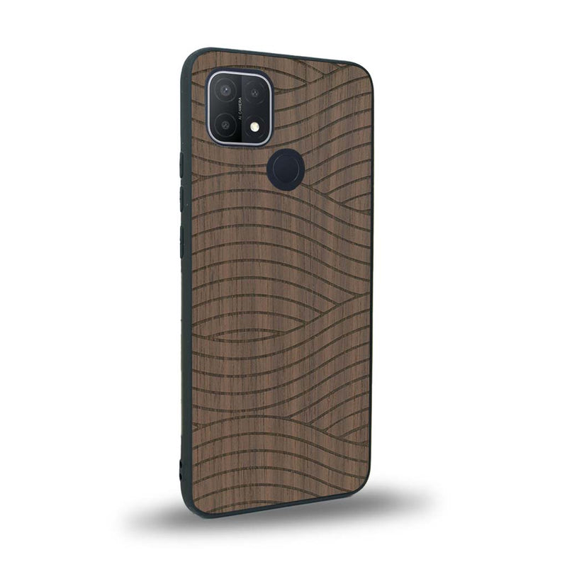 Coque de protection en bois véritable fabriquée en France pour Oppo A15 avec un motif moderne et minimaliste sur le thème waves et wavy représentant les vagues de l'océan