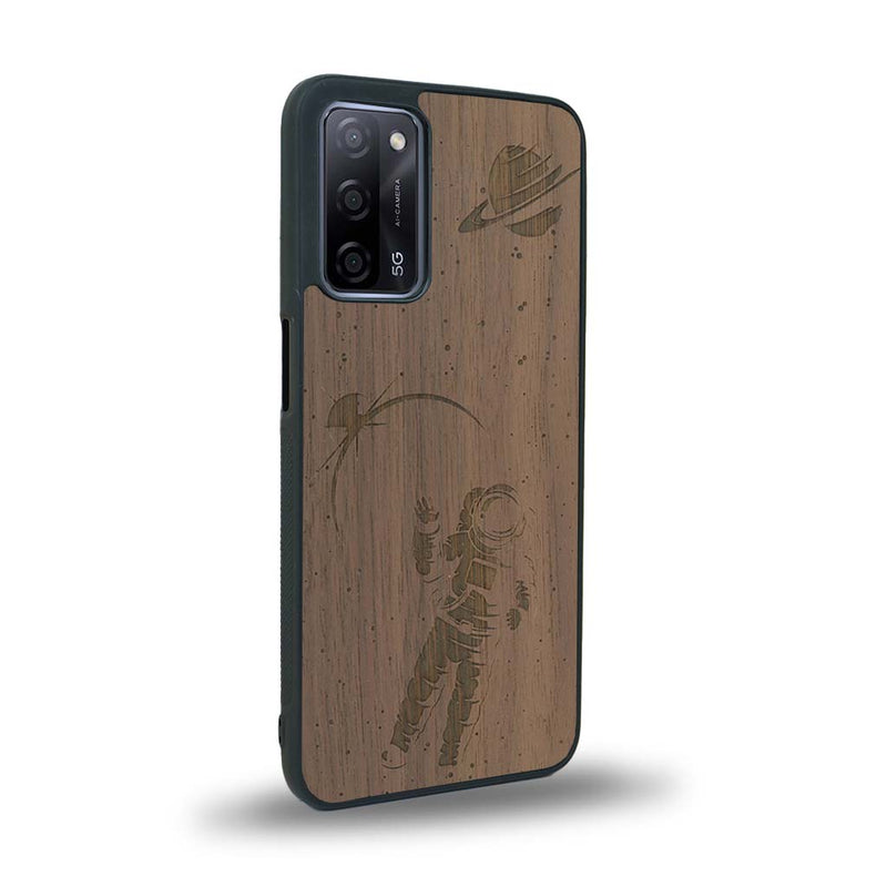Coque de protection en bois véritable fabriquée en France pour Oppo A72 sur le thème des astronautes