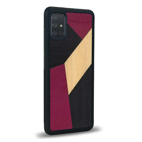 Coque de protection en bois véritable fabriquée en France pour Samsung A02S alliant du bambou, du tulipier rose et noir en forme de mosaïque minimaliste sur le thème de l'art abstrait