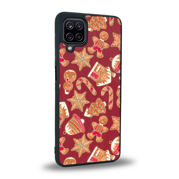 Coque de protection en bois véritable fabriquée en France pour Samsung A12 5G sur le thème de noël et de l'hiver avec un motif représentant un bonhomme de pain d'épice
