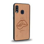 Coque Samsung A20E - The Kiss - Coque en bois