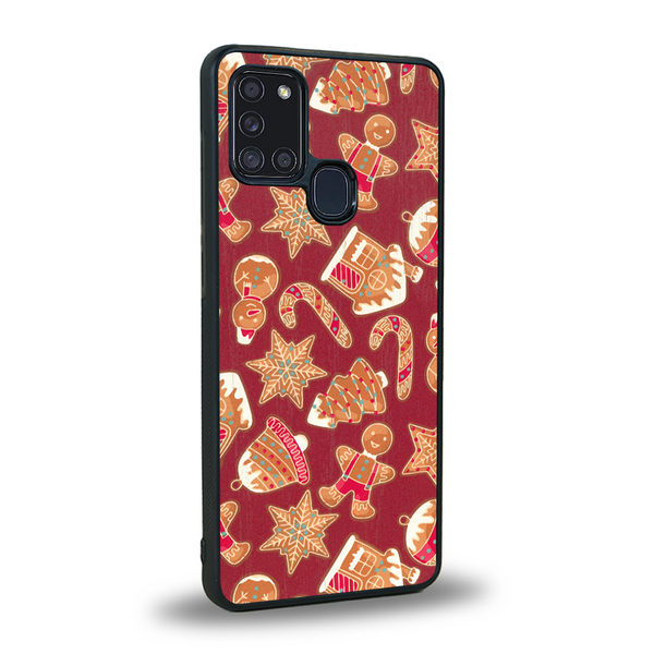 Coque de protection en bois véritable fabriquée en France pour Samsung A21S sur le thème de noël et de l'hiver avec un motif représentant un bonhomme de pain d'épice