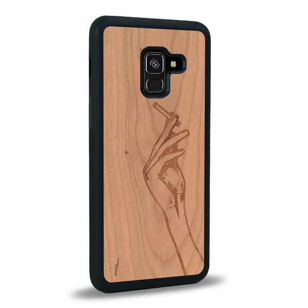 Coque Samsung A8 2018 - La Garçonne - Coque en bois