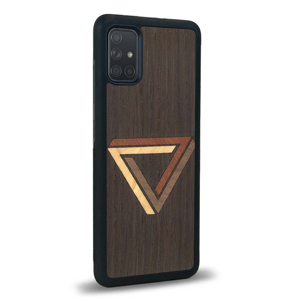 Coque de protection en bois véritable fabriquée en France pour Samsung A81 sur le thème de l'art géométrique qui allie du chêne fumé, du noyer, du bambou et du padouk représentant le triangle de penrose