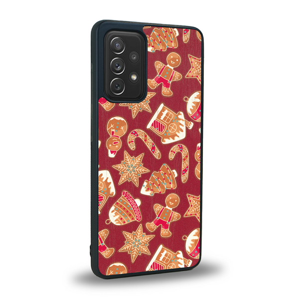 Coque de protection en bois véritable fabriquée en France pour Samsung A91 sur le thème de noël et de l'hiver avec un motif représentant un bonhomme de pain d'épice