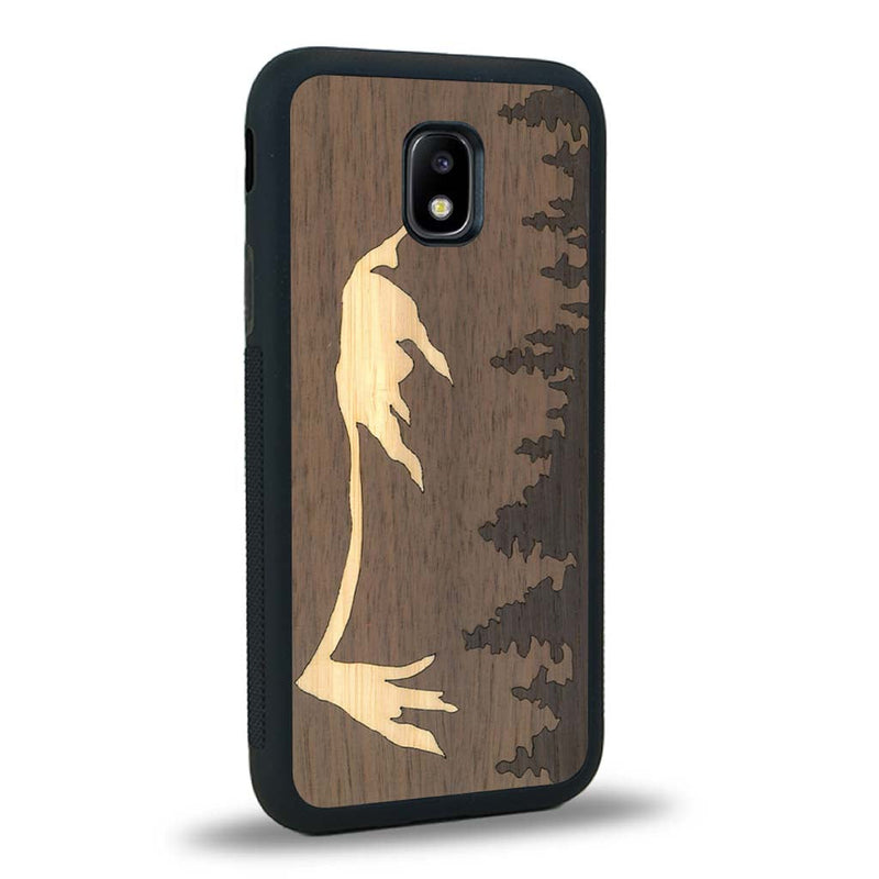 Coque de protection en bois véritable fabriquée en France pour Samsung J3 2017 sur le thème de la nature et de la montagne qui allie du chêne fumé, du noyer et du bambou représentant le mont mézenc
