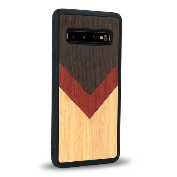 Coque de protection en bois véritable fabriquée en France pour Samsung Note 8 alliant du chêne fumé, du padouk et du bambou en forme de chevron sur le thème de l'art abstrait