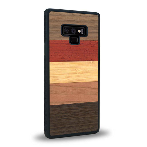 Coque de protection en bois véritable fabriquée en France pour Samsung Note 9 alliant des bandes horizontales de bambou, merisier, padouk, noyer et chêne fumé