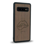 Coque Samsung S10 - The Kiss - Coque en bois