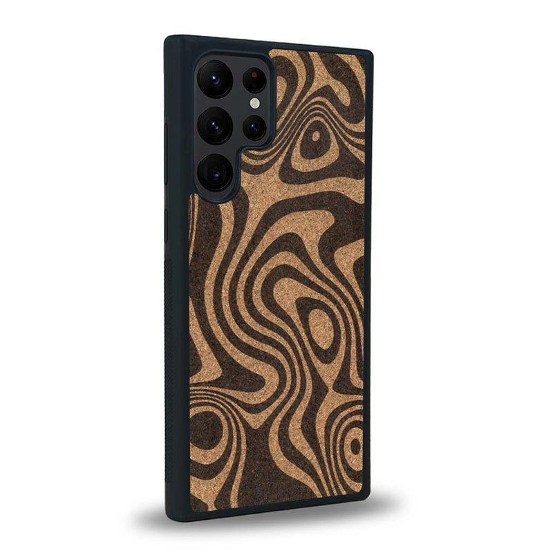 Coque de protection en bois véritable fabriquée en France pour Samsung S23 Ultra avec un motif abstrait représentant les mouvements de l'eau