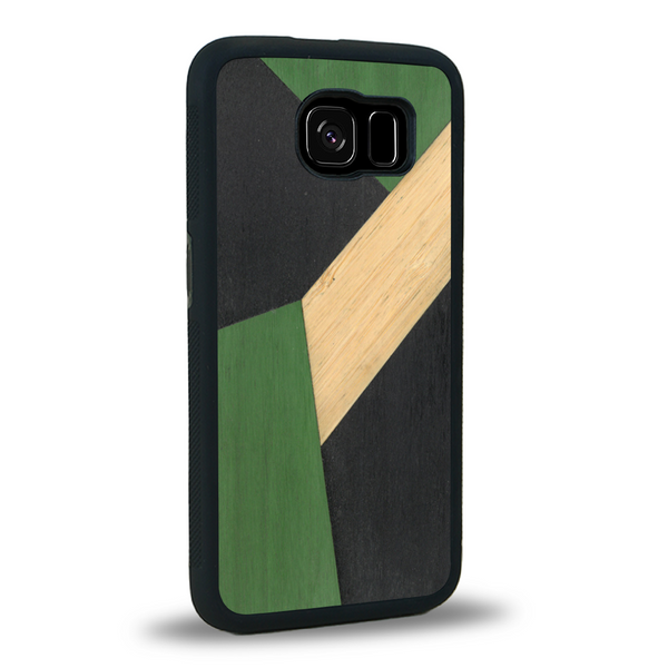 Coque de protection en bois véritable fabriquée en France pour Samsung S6 alliant du bambou, du tulipier vert et noir en forme de mosaïque minimaliste sur le thème de l'art abstrait