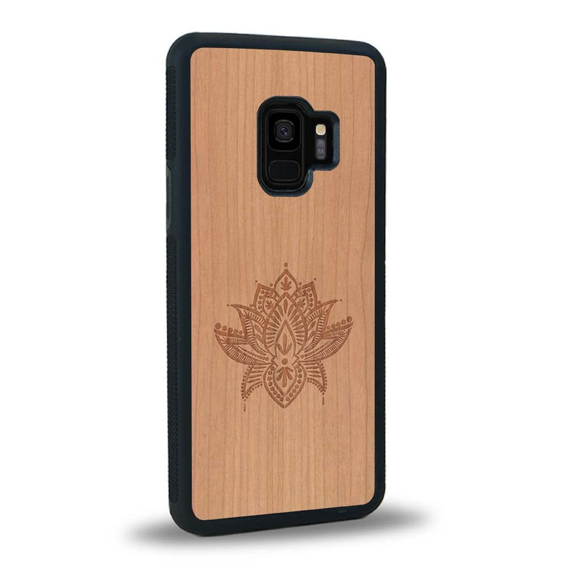 Coque Samsung S9 - Le Lotus - Coque en bois