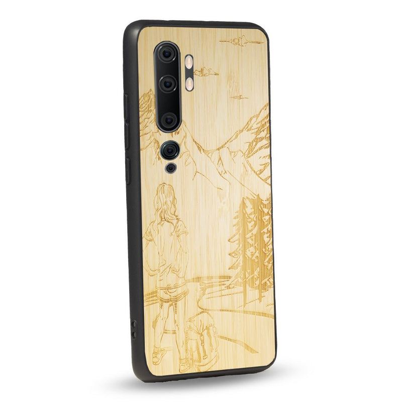 Coque Xiaomi - L'Exploratrice - Coque en bois