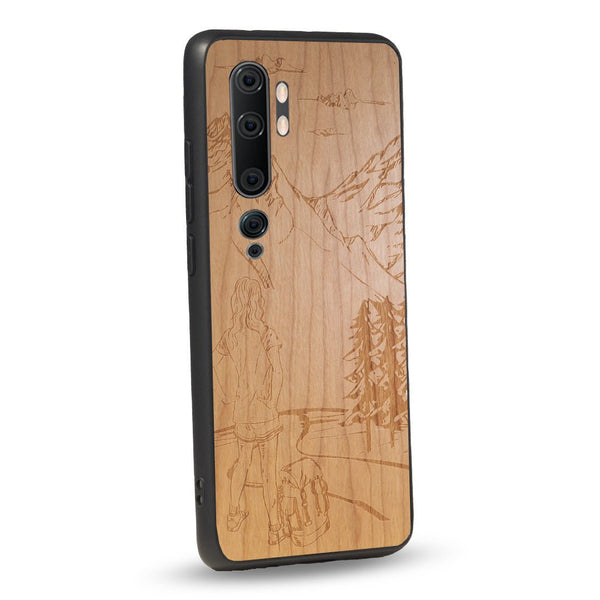 Coque Xiaomi - L'Exploratrice - Coque en bois