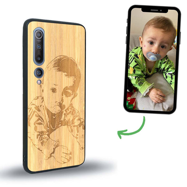 Coque de protection en bois véritable fabriquée en France pour Xiaomi Mi 10 avec gravure personnalisée à partir d'une photo, d'une image, d'un logo, des initials ou d'une phrase