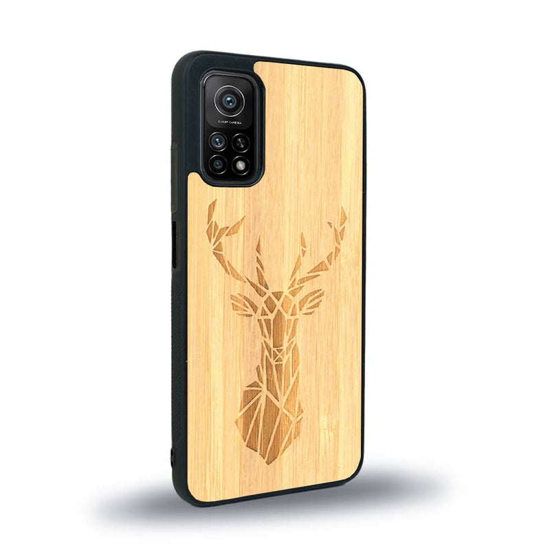 Coque de protection en bois véritable fabriquée en France pour Xiaomi Mi 10 Lite sur le thème de la nature et des animaux représentant une tête de cerf gométrique avec un design moderne et minimaliste