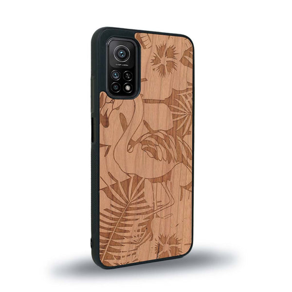 Coque de protection en bois véritable fabriquée en France pour Xiaomi Mi 10 Lite sur le thème de la nature et des animaux représentant un flamant rose entre des fougères