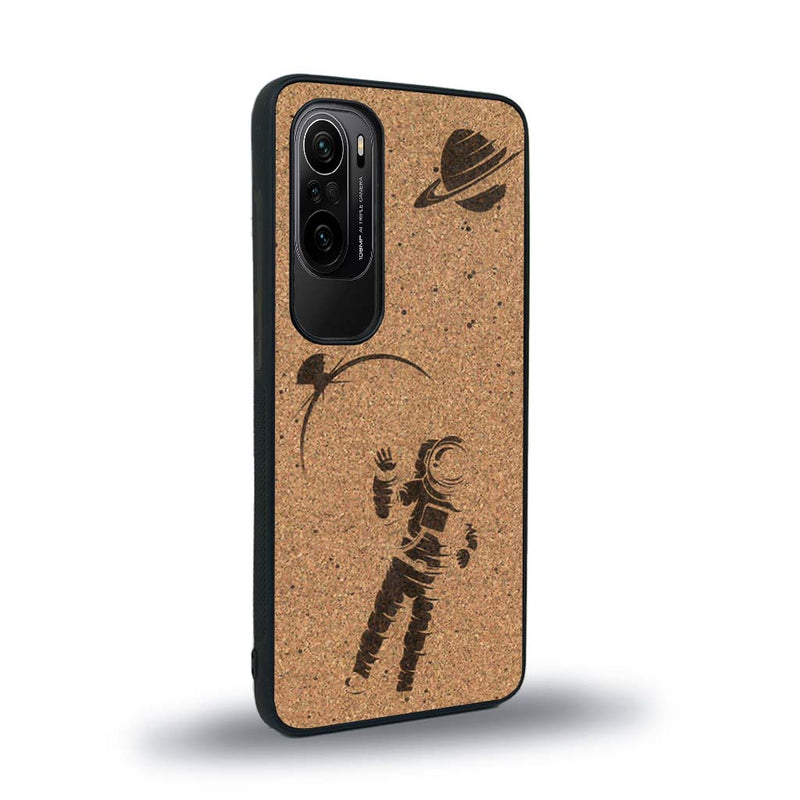 Coque de protection en bois véritable fabriquée en France pour Xiaomi Mi 11i sur le thème des astronautes