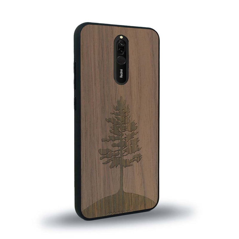 Coque de protection en bois véritable fabriquée en France pour Xiaomi Mi 9T sur le thème de la nature, de la fôret et de l'écoresponsabilité avec une gravure représentant un arbre 