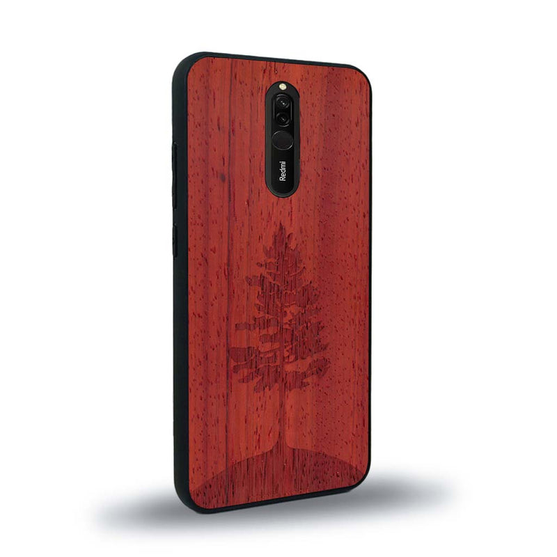 Coque de protection en bois véritable fabriquée en France pour Xiaomi Mi 9T sur le thème de la nature, de la fôret et de l'écoresponsabilité avec une gravure représentant un arbre 