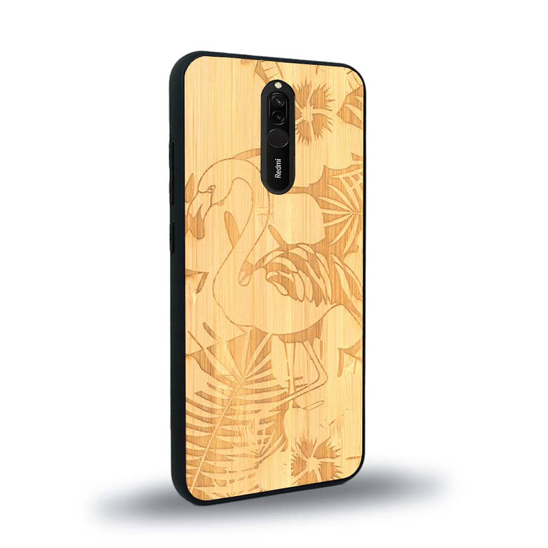 Coque de protection en bois véritable fabriquée en France pour Xiaomi Mi 9T sur le thème de la nature et des animaux représentant un flamant rose entre des fougères