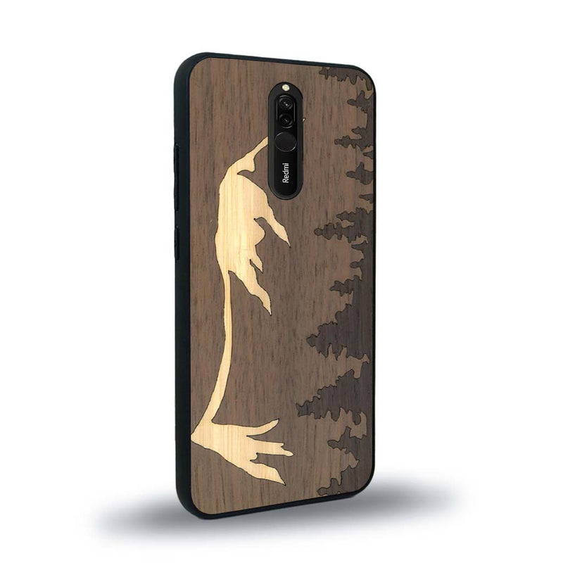 Coque de protection en bois véritable fabriquée en France pour Xiaomi Mi 9T sur le thème de la nature et de la montagne qui allie du chêne fumé, du noyer et du bambou représentant le mont mézenc