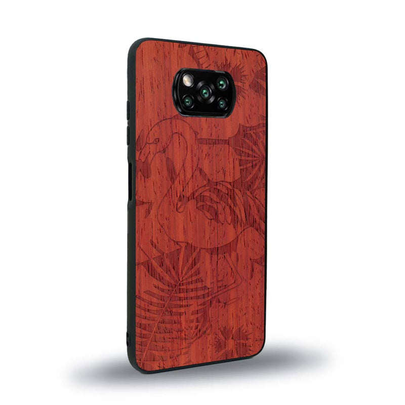 Coque de protection en bois véritable fabriquée en France pour Xiaomi Poco X3 Nfc sur le thème de la nature et des animaux représentant un flamant rose entre des fougères