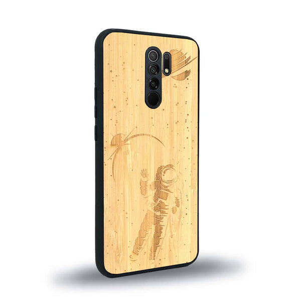 Coque de protection en bois véritable fabriquée en France pour Xiaomi Redmi 9 sur le thème des astronautes