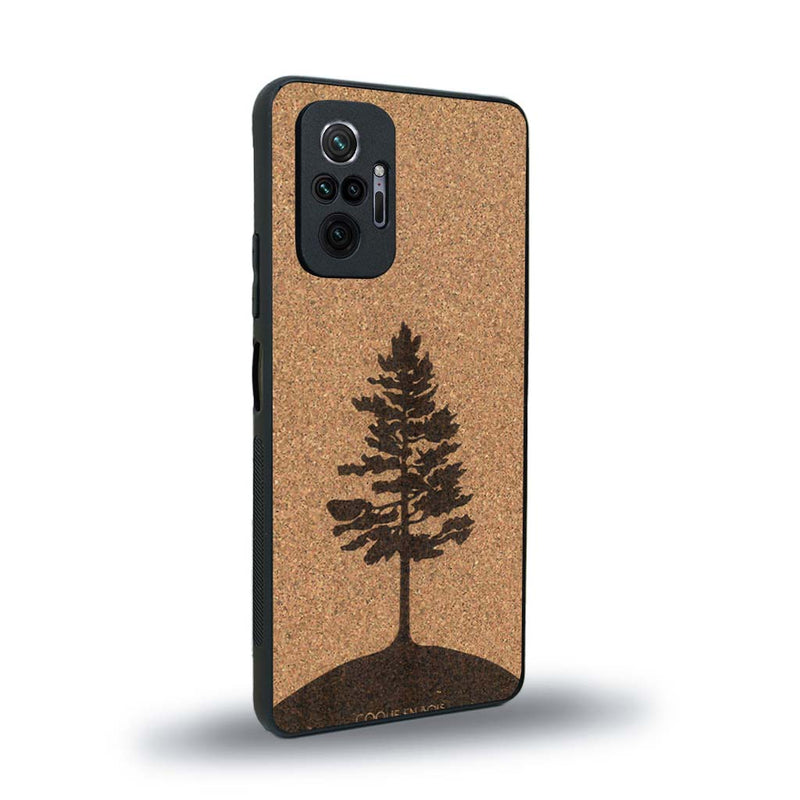 Coque de protection en bois véritable fabriquée en France pour Xiaomi Redmi Note 10 Pro sur le thème de la nature, de la fôret et de l'écoresponsabilité avec une gravure représentant un arbre 