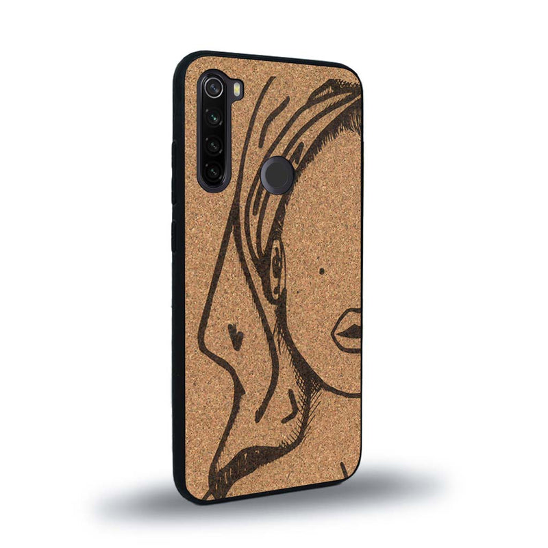 Coque de protection en bois véritable fabriquée en France pour Xiaomi Redmi Note 8T représentant une silhouette féminine épurée de type line art en collaboration avec l'artiste Maud Dabs