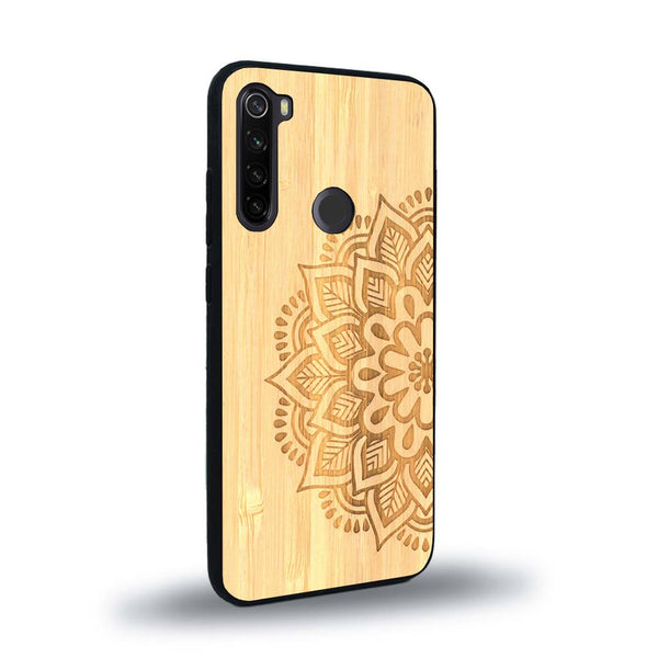 Coque de protection en bois véritable fabriquée en France pour Xiaomi Redmi Note 8T sur le thème de la bohème et du tatouage au henné avec une gravure représentant un mandala