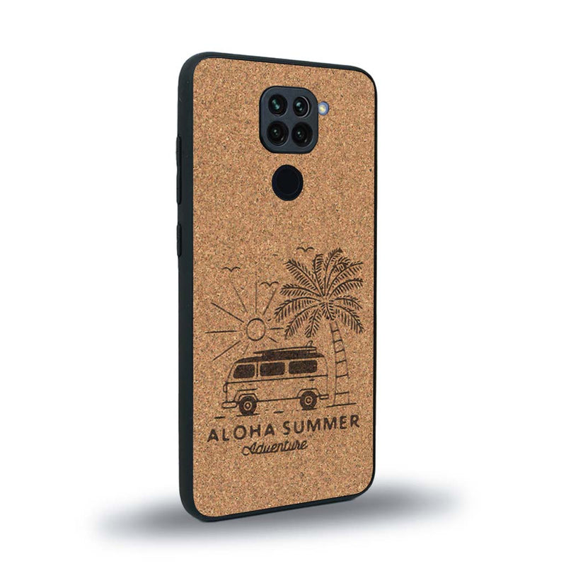 Coque de protection en bois véritable fabriquée en France pour Xiaomi Redmi Note 9 sur le thème de la plage, de l'été et vanlife.